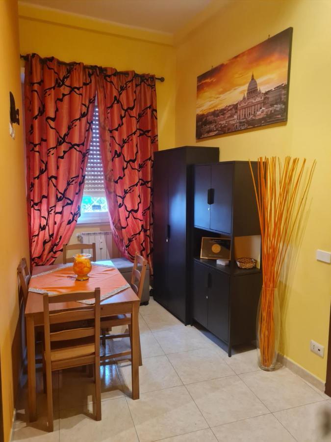 B&B La Casa Di Gabry Rom Exteriör bild